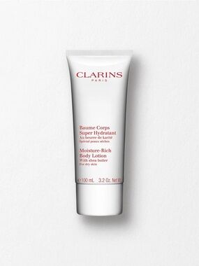 Bestseller ClarinsMoisture-Rich Body Lotion witn shea butter for dryskin 100ml
